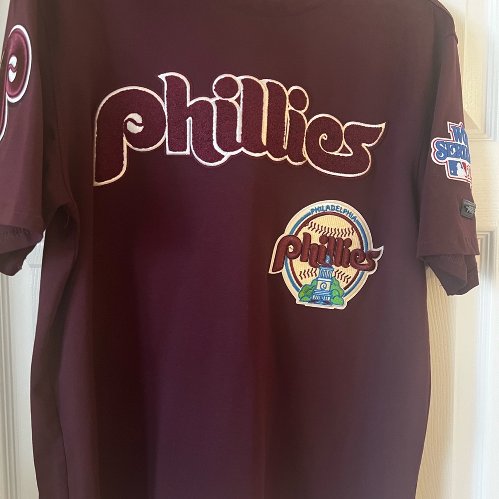 Pro Standard Philadelphia Phillies T-Shirt